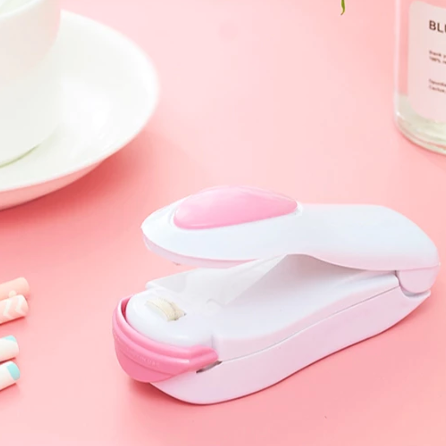 SealPro Mini™ – Seladora Portátil para Conservar Alimentos com Frescor por Muito Mais Tempo